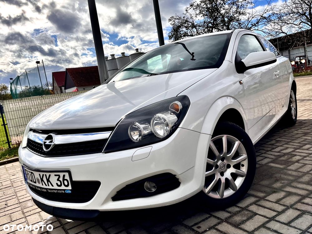 Opel Astra ver-iv-gtc-1-4-active - 1