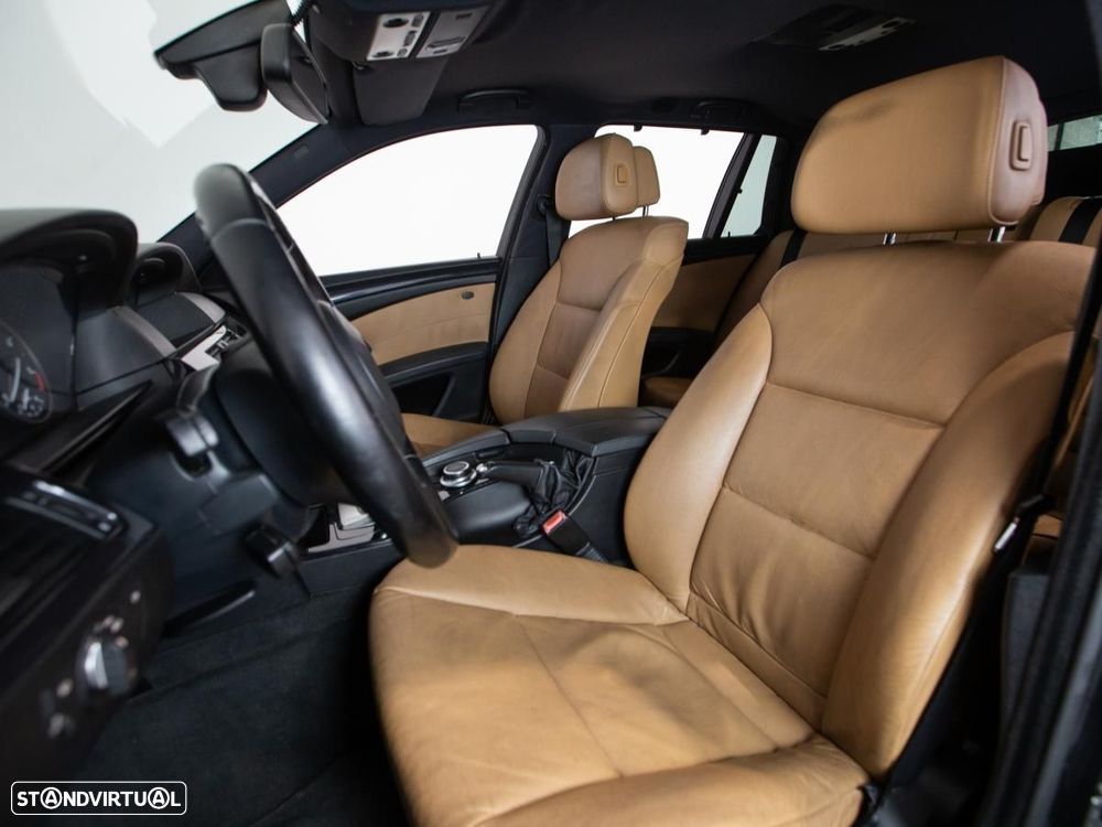 BMW 520 - 7