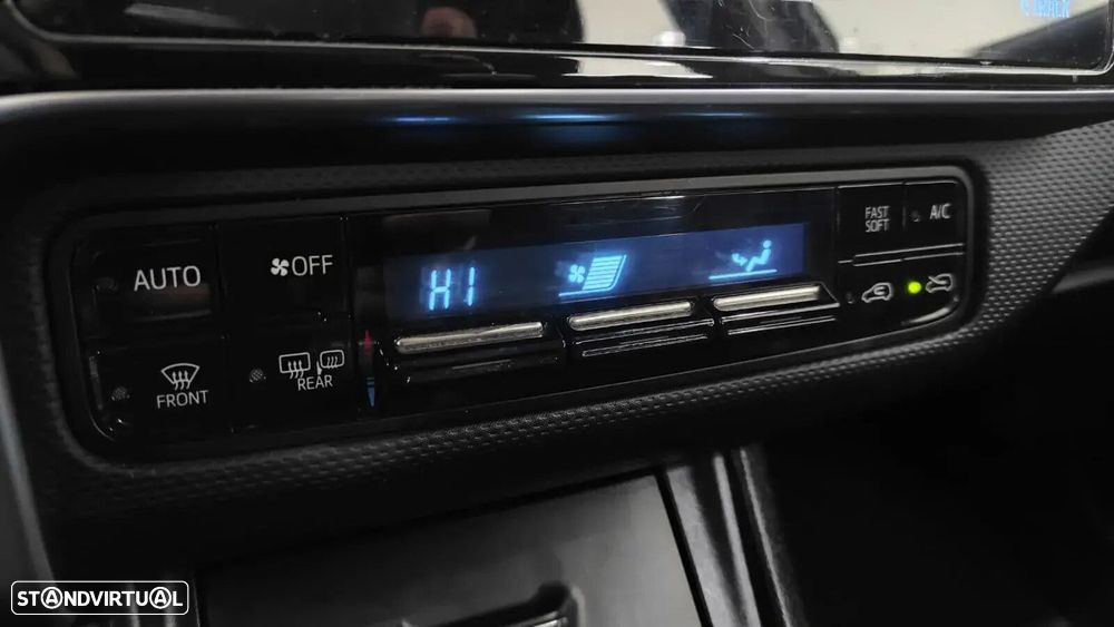 Toyota Auris - 32