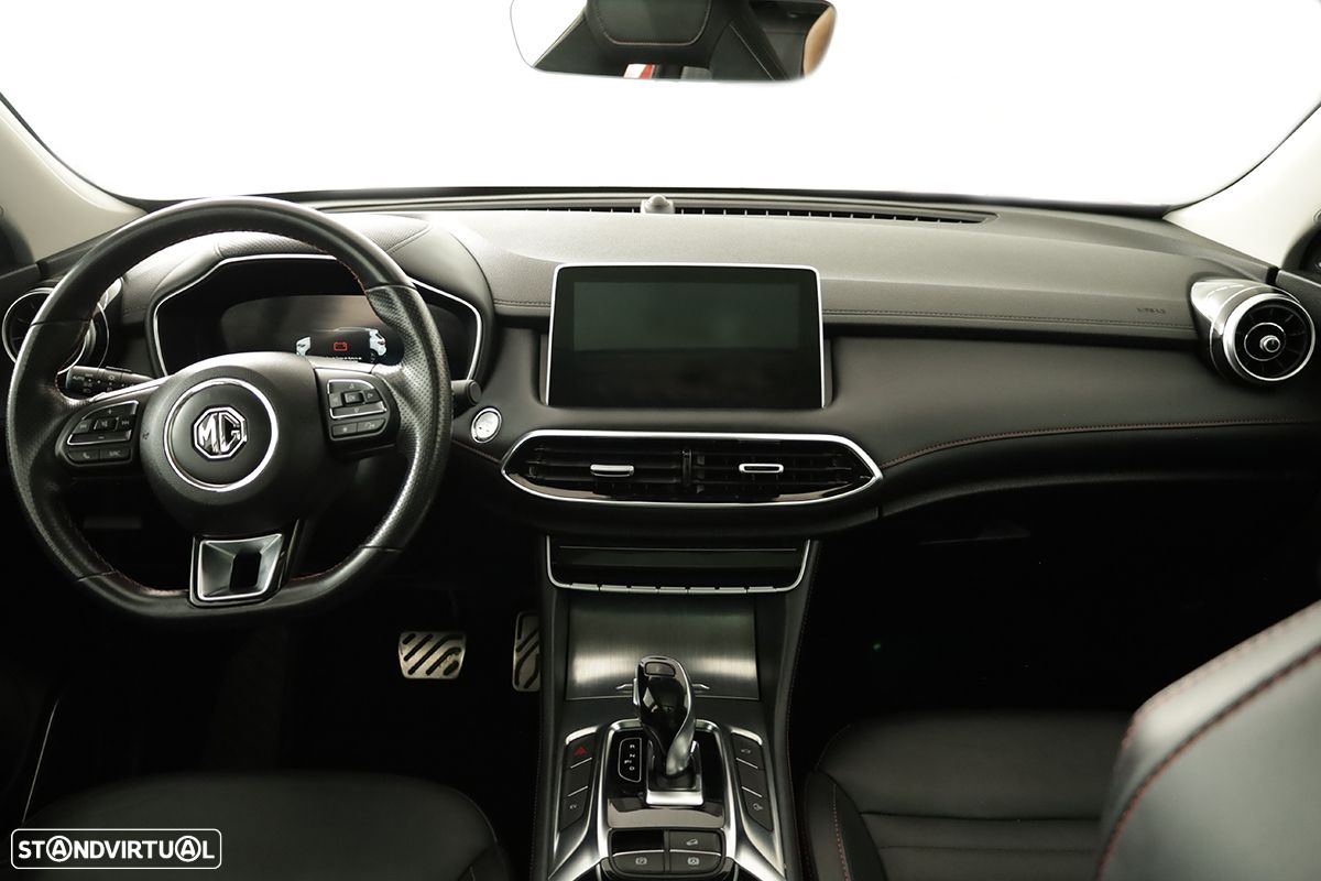 MG EHS 1.5 T-GDI Plug-in Hybrid Luxury - 8