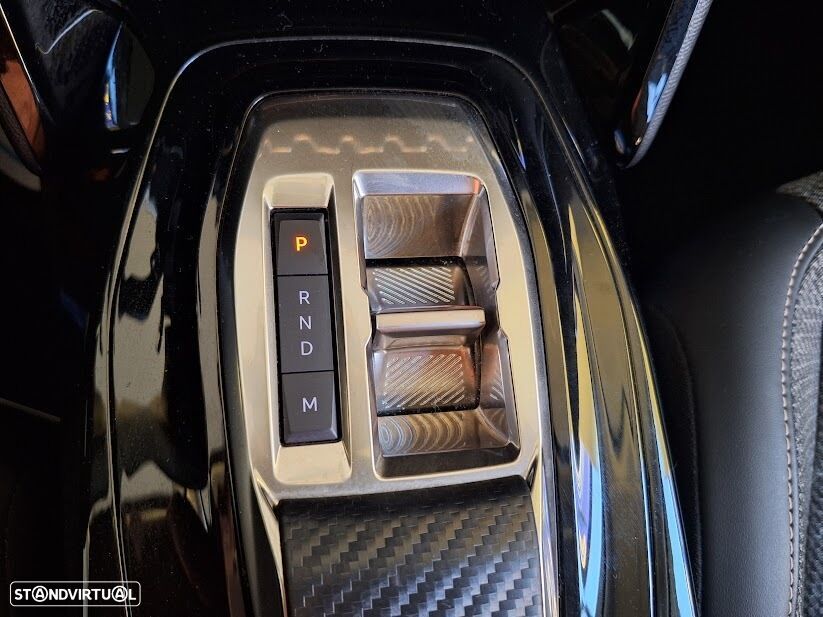 Peugeot 208 1.2 Hybrid Allure e-DCS6 - 27