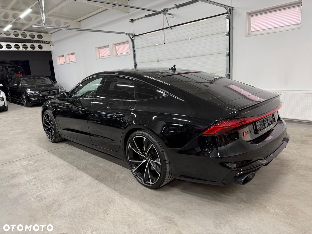 Audi A7 Sportback - 13