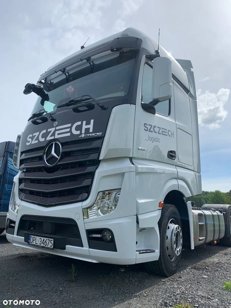 Mercedes-Benz actros - 3