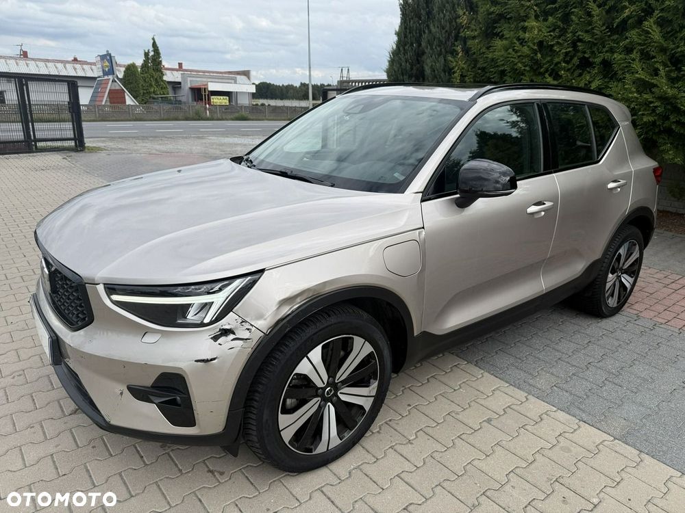 Volvo XC 40 - 3