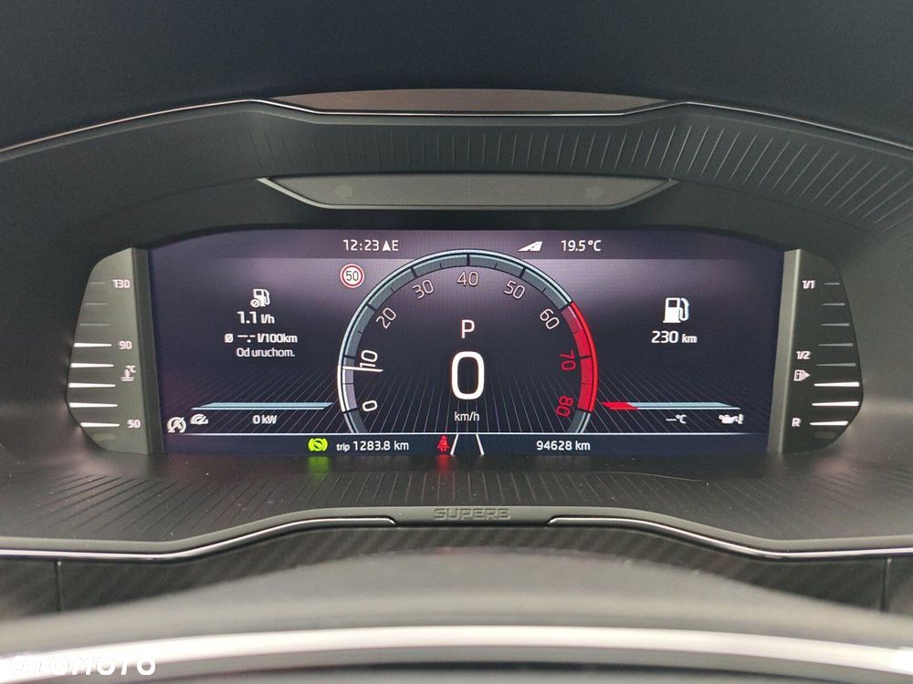 Skoda Superb 2.0 TSI 4x4 Sportline DSG - 12