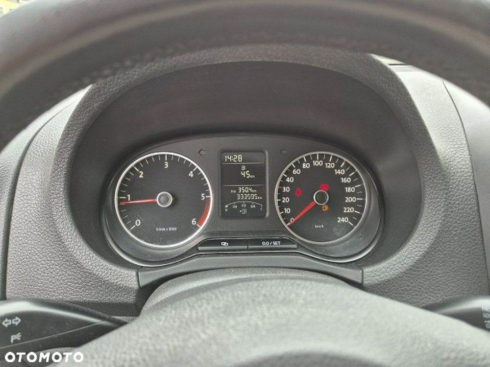Volkswagen Amarok - 19