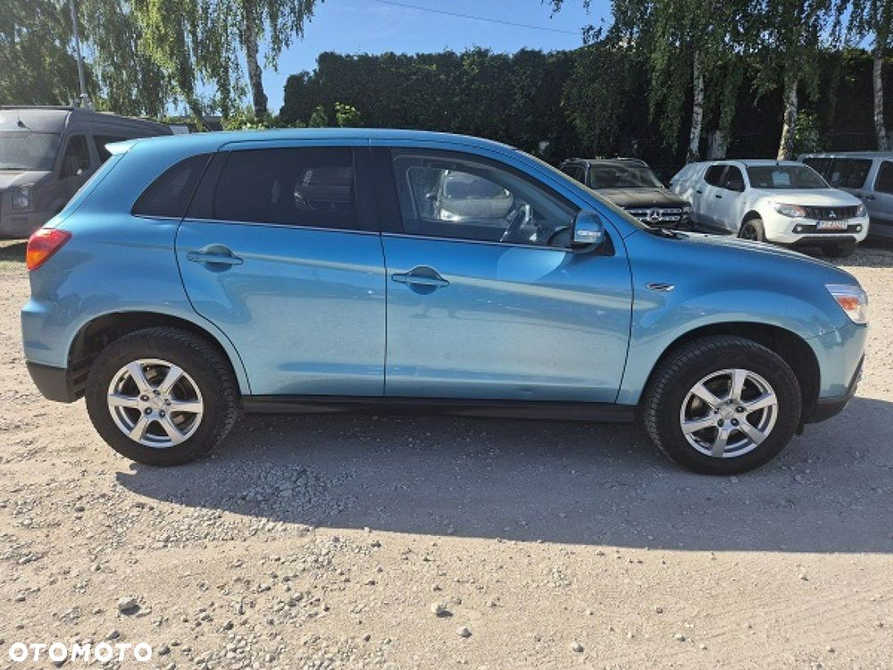 Mitsubishi ASX - 11