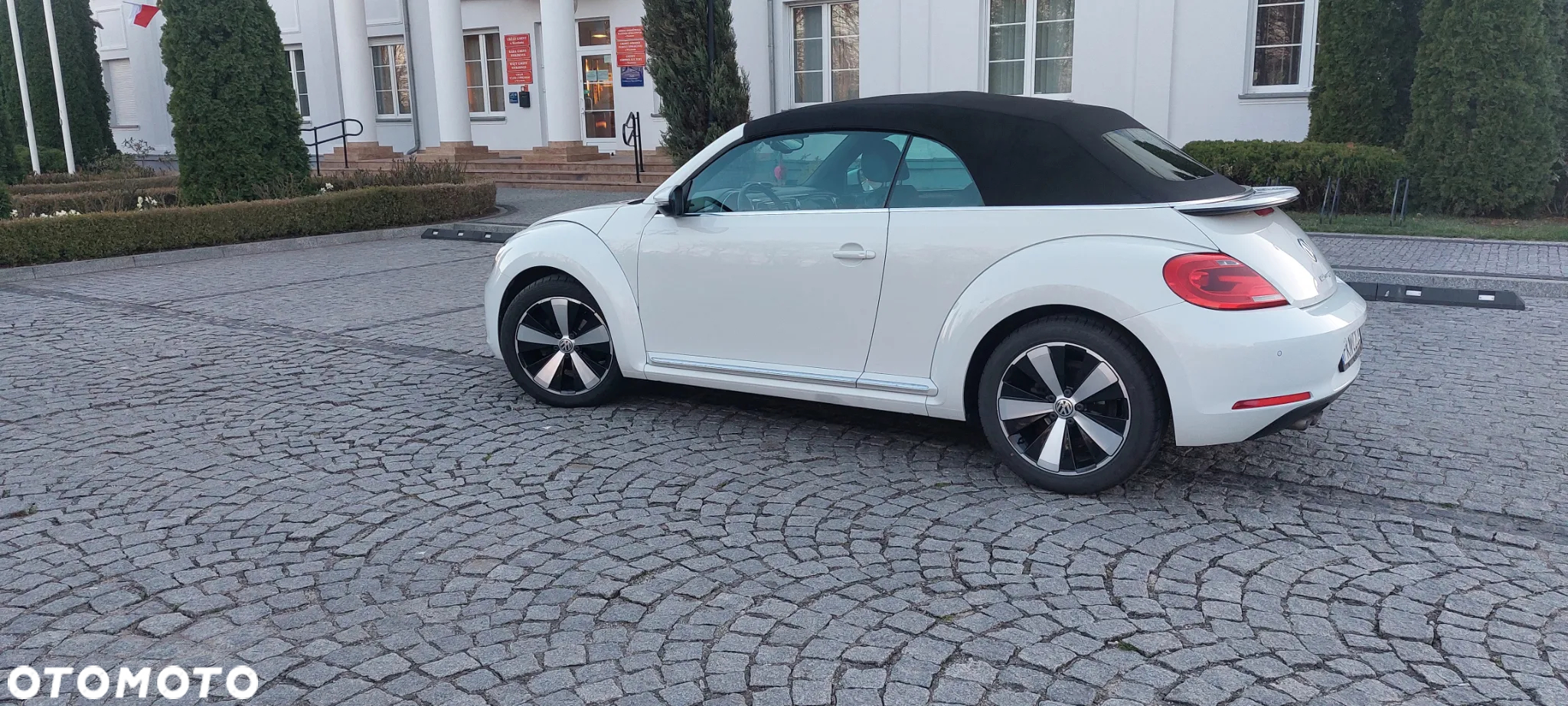 Volkswagen Beetle The Cabriolet 2.0 TDI DSG (BlueMotion Tech) Denim - 2