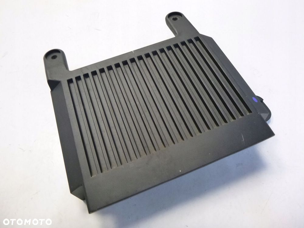 VOLVO XC70 III WZMACNIACZ RADIA AUDIO 31310010 - 4