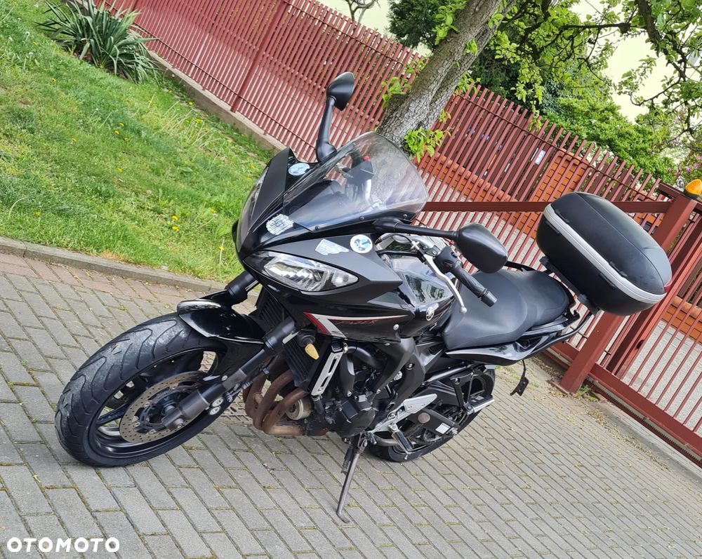 Yamaha FZ6 - 9