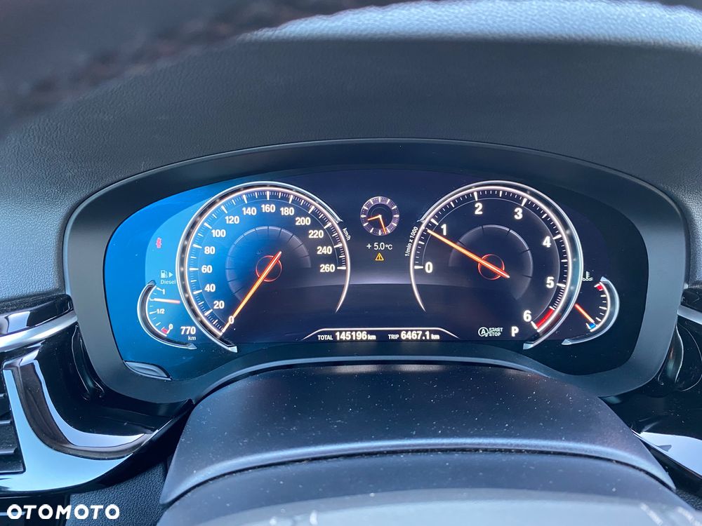 BMW Seria 5 520d xDrive Sport Line - 19