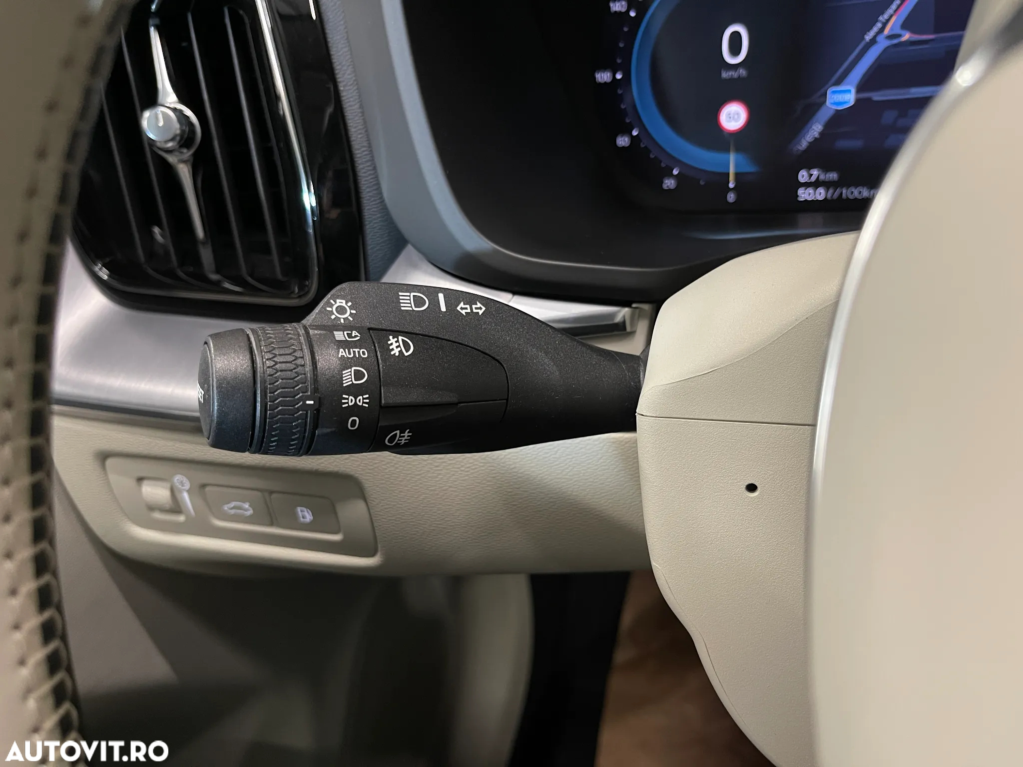 Volvo XC 60 Recharge T6 Twin Engine eAWD Inscription Expression - 25