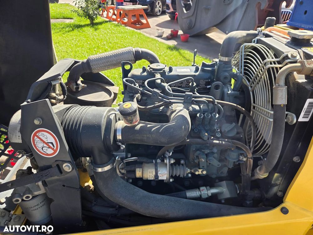 Bomag BMP8500, PICIOR DE OAIE cu RADIOCOMANDA, 2021, 333h, latime 0,6m cu extensii la 0,85m, motor Kubota 20CP, produs in Germania, Stare foarte buna, posibilitate leasing 4 ani-PROMOTIE 14.900 EUR+Tva - 11