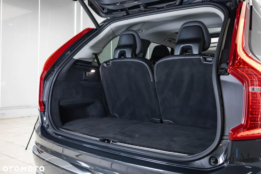 Volvo XC 90 B5 D AWD Ultimate Bright - 37