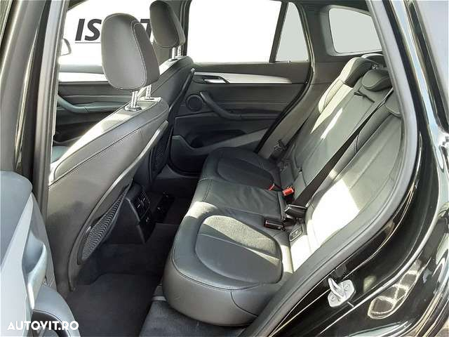 BMW X1 - 6