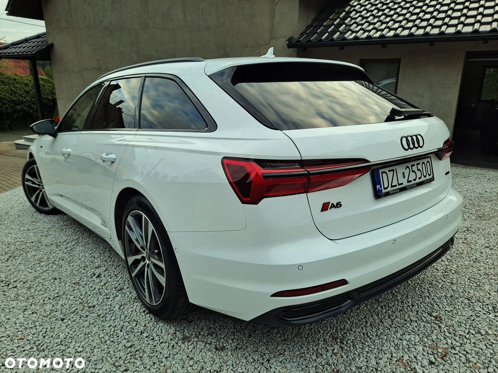 Audi A6 Avant 40 TDI quattro S tronic S line - 35
