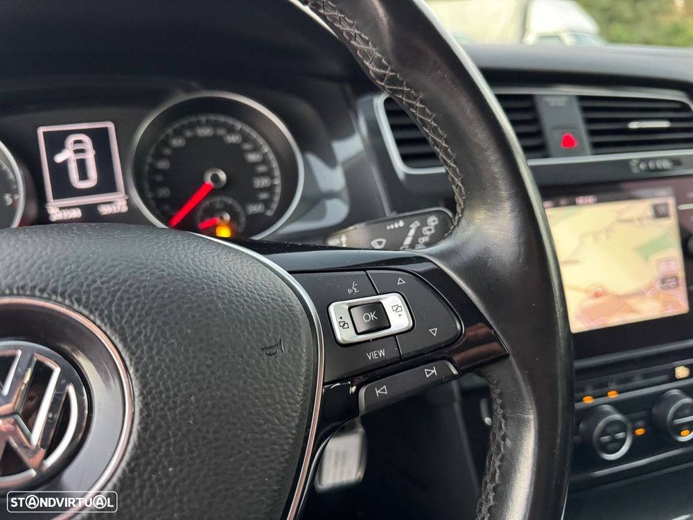 VW Golf Variant 1.6 TDi Confortline - 15