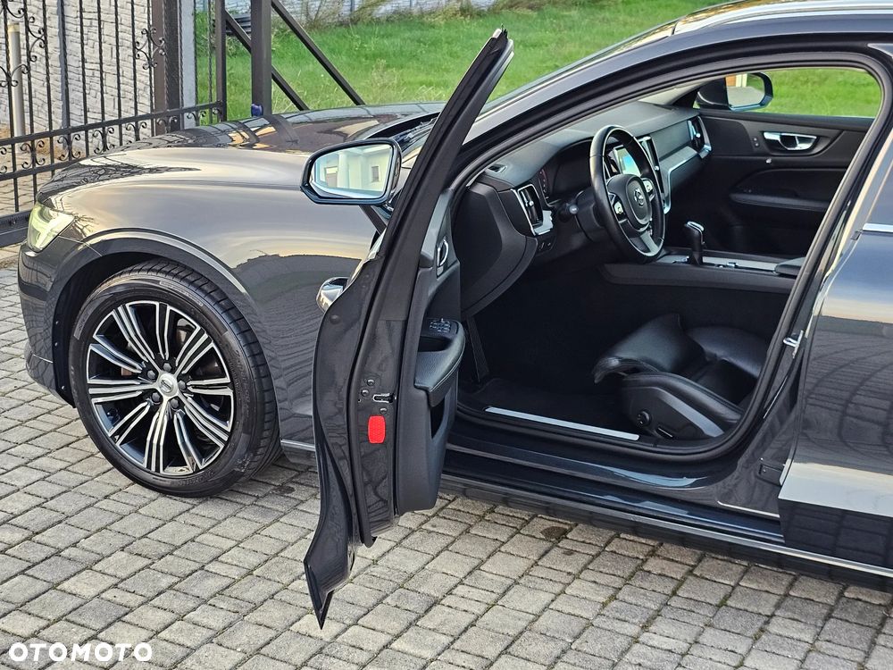 Volvo V60 D3 SCR Inscription - 17
