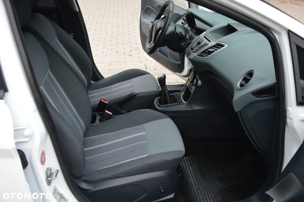 Ford Fiesta 1.25 Viva - 12
