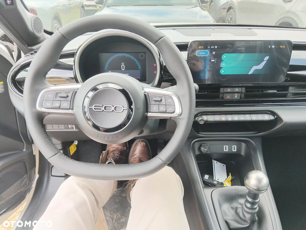 Fiat 600 1.2 Turbo Street - 10