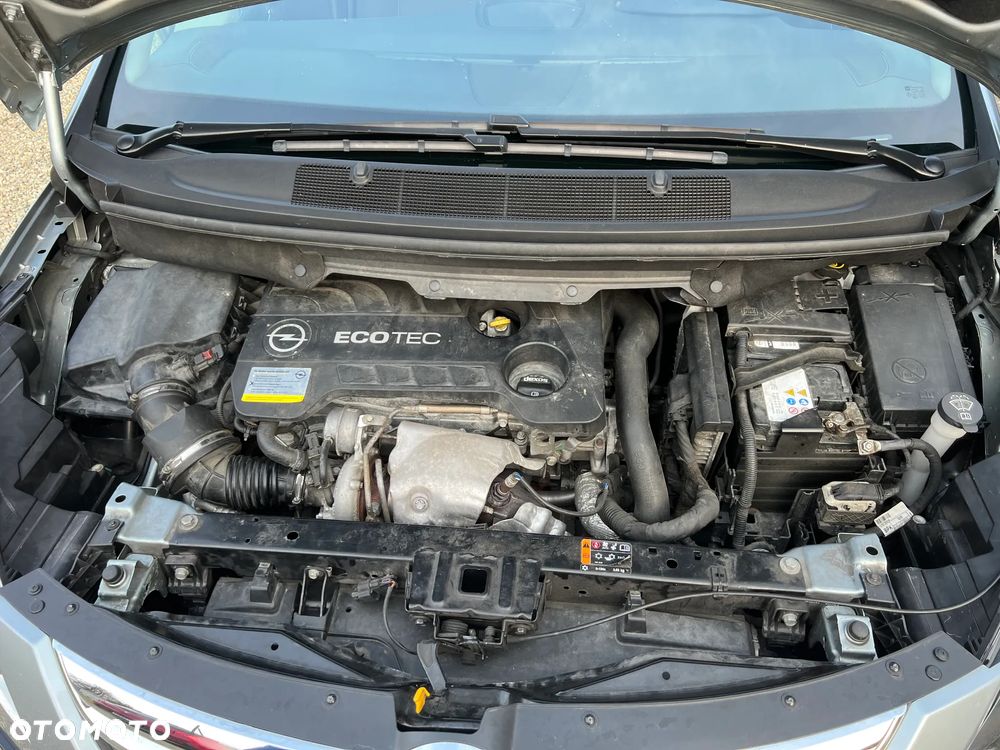 Opel Zafira Tourer 1.6 SIDI Turbo ecoFLEX Start/Stop Active - 20