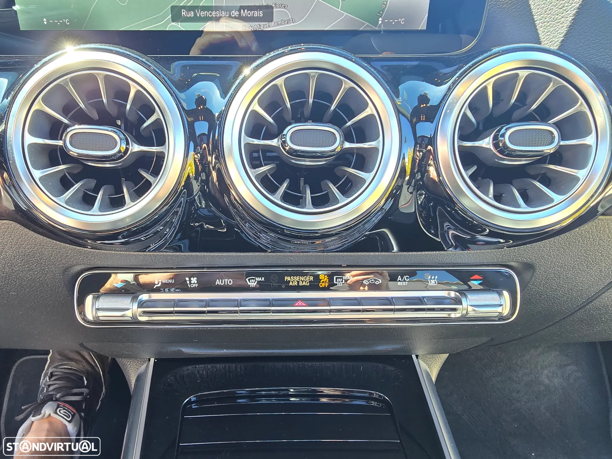 Mercedes-Benz GLA 250 - 23