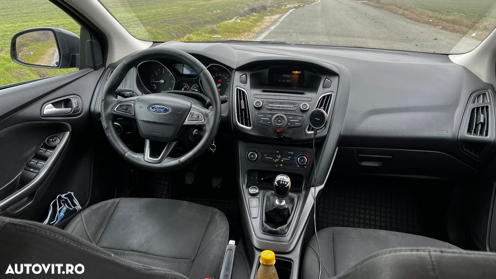 Ford Focus - 6