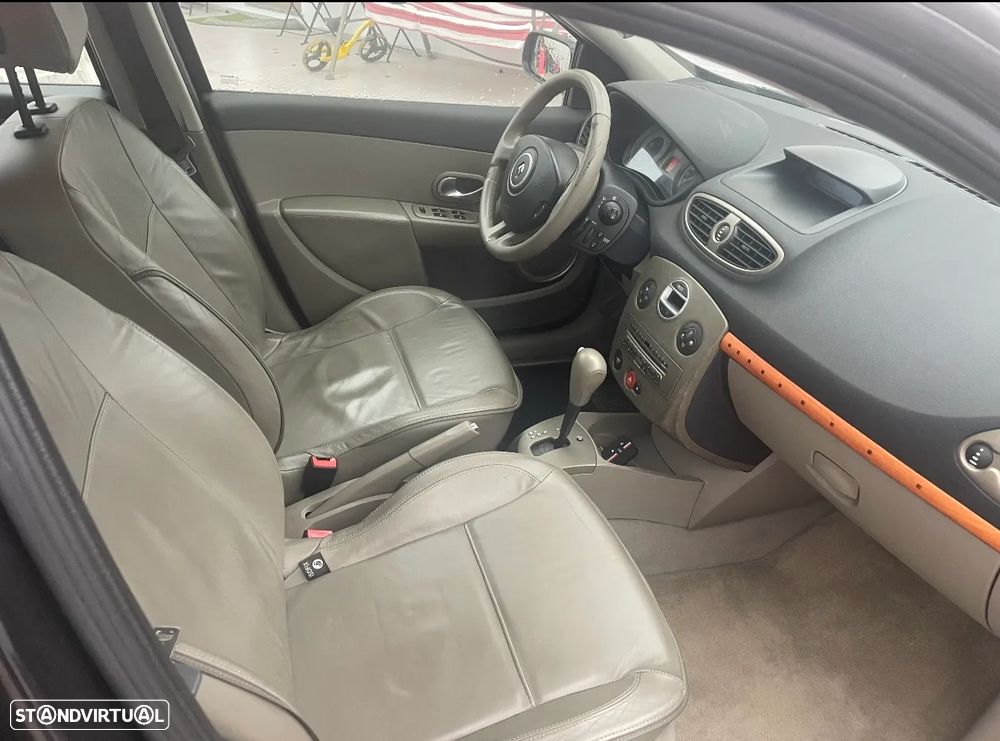 Renault Clio 1.6 16V Initiale Aut. - 5