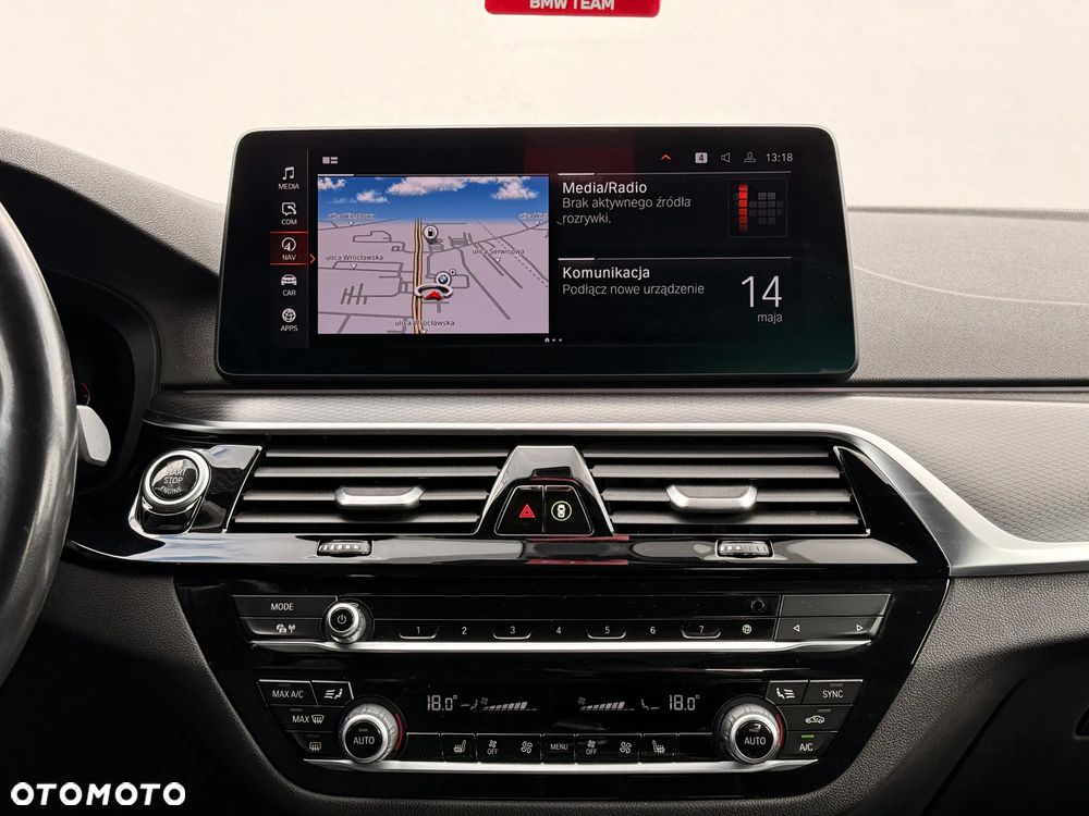 BMW Seria 5 520d xDrive M Sport sport - 34