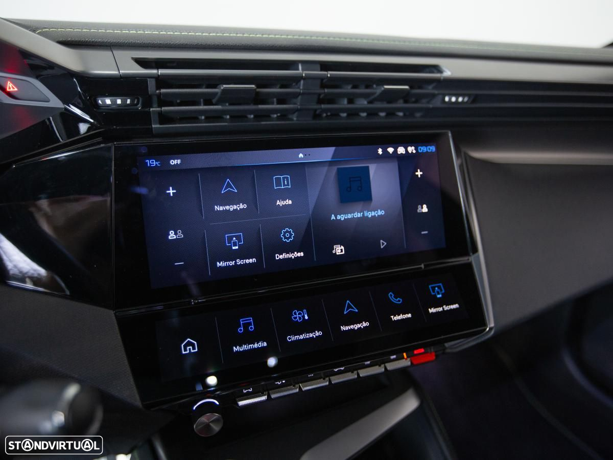 Peugeot 408 Plug-In Hybrid 225 e-EAT8 GT - 21
