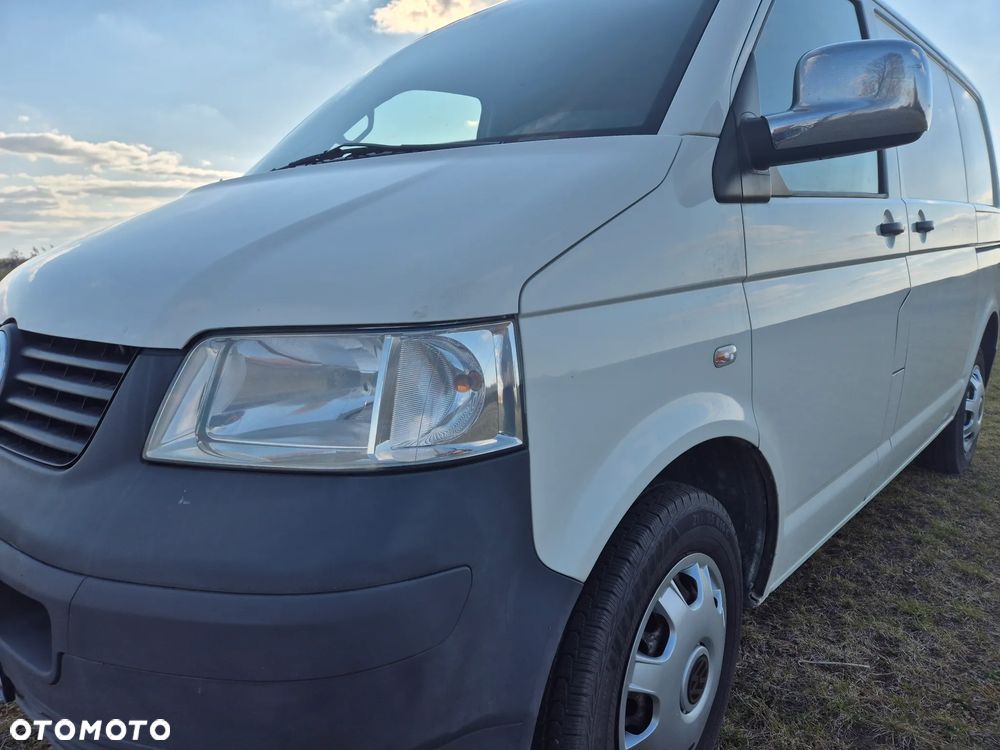 Volkswagen Transporter - 9