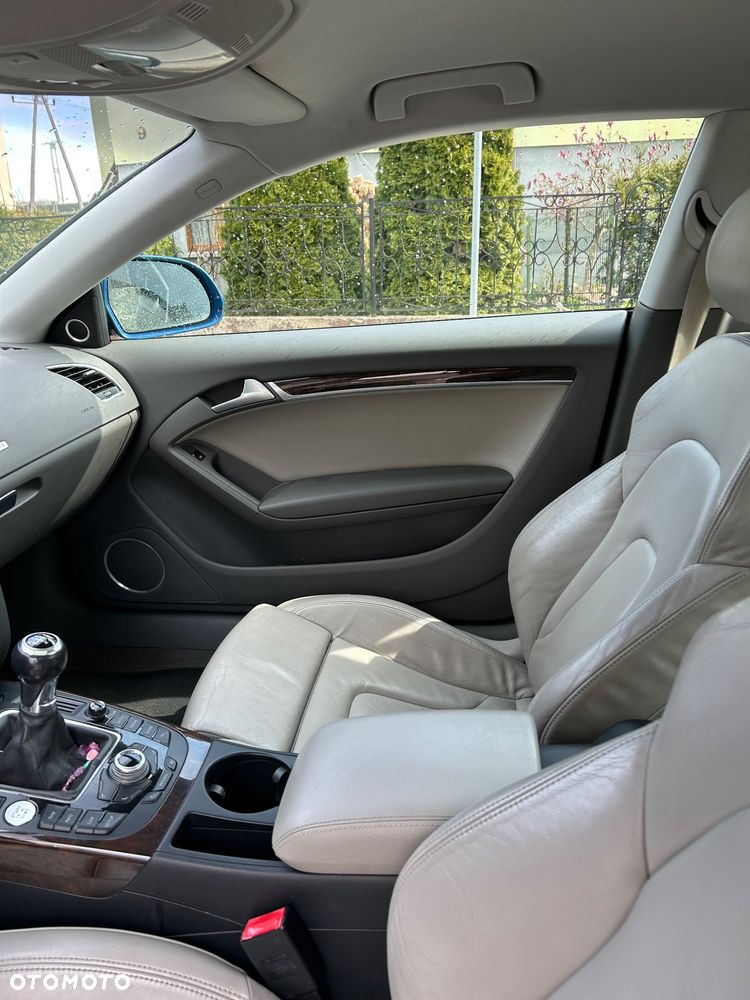 Audi A5 Coupé 3.0 TDI DPF quattro - 32