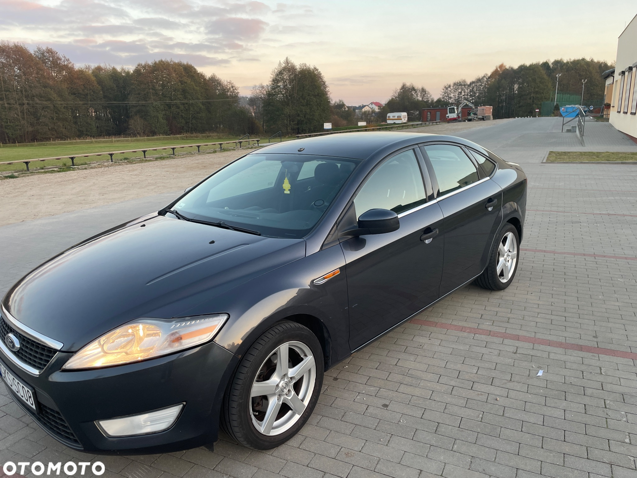 Ford Mondeo - 4