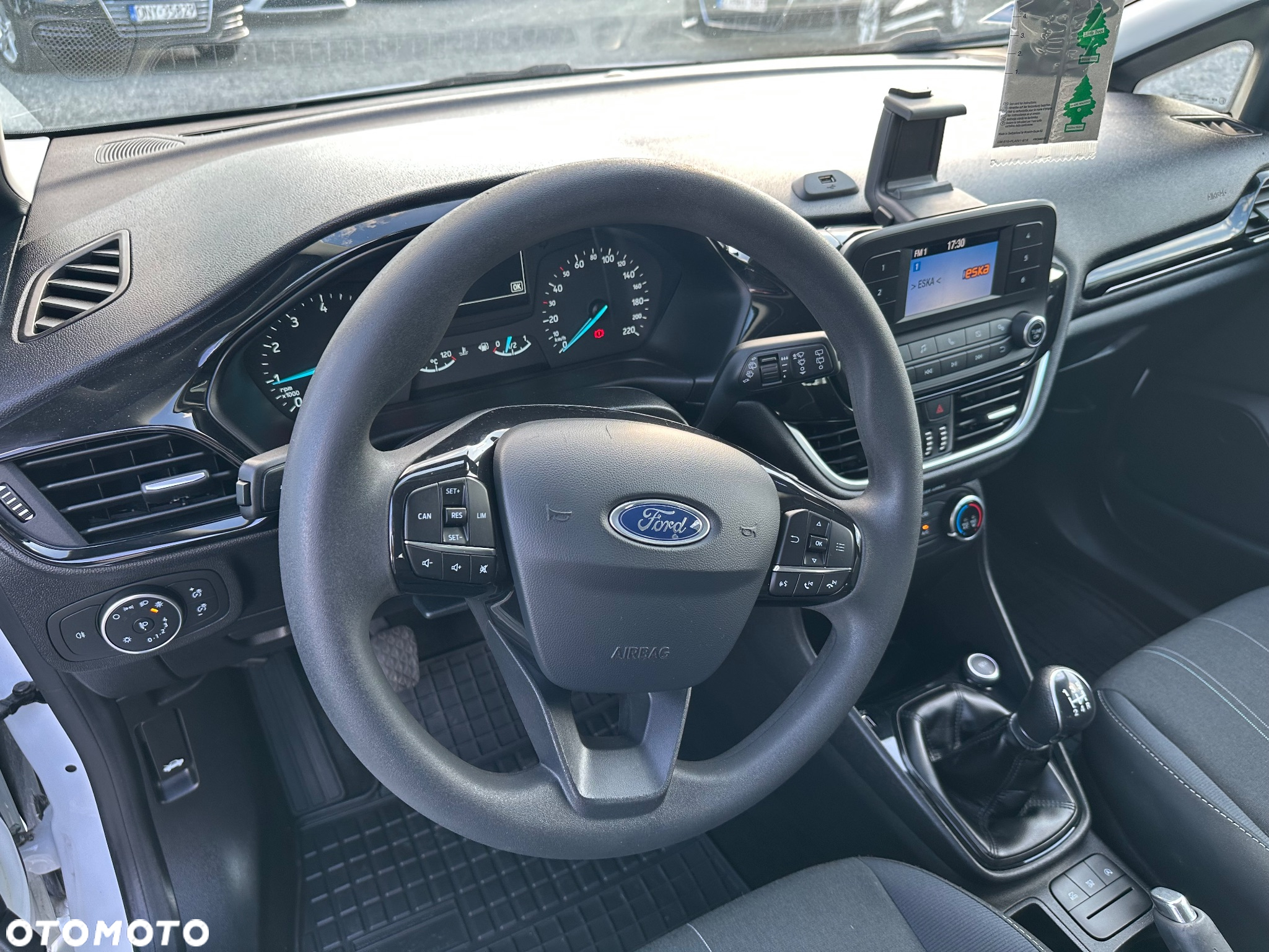 Ford Fiesta 1.1 Trend - 19