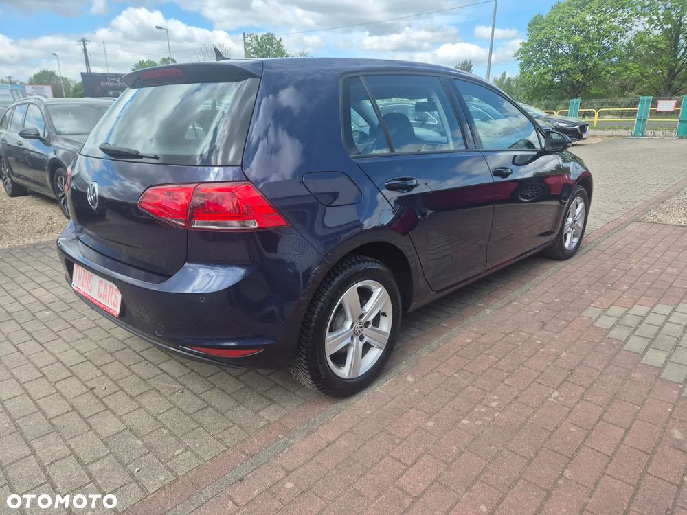 Volkswagen Golf 2.0 TDI SCR Comfortline - 5