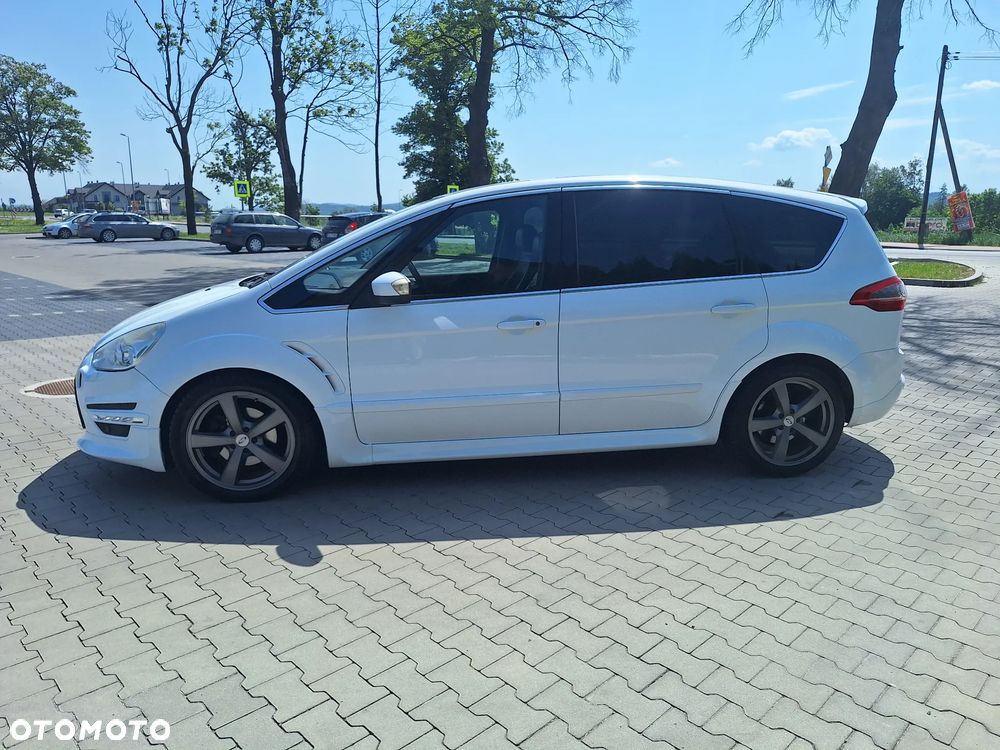 Ford S-Max 2.0 TDCi DPF Titanium - 13