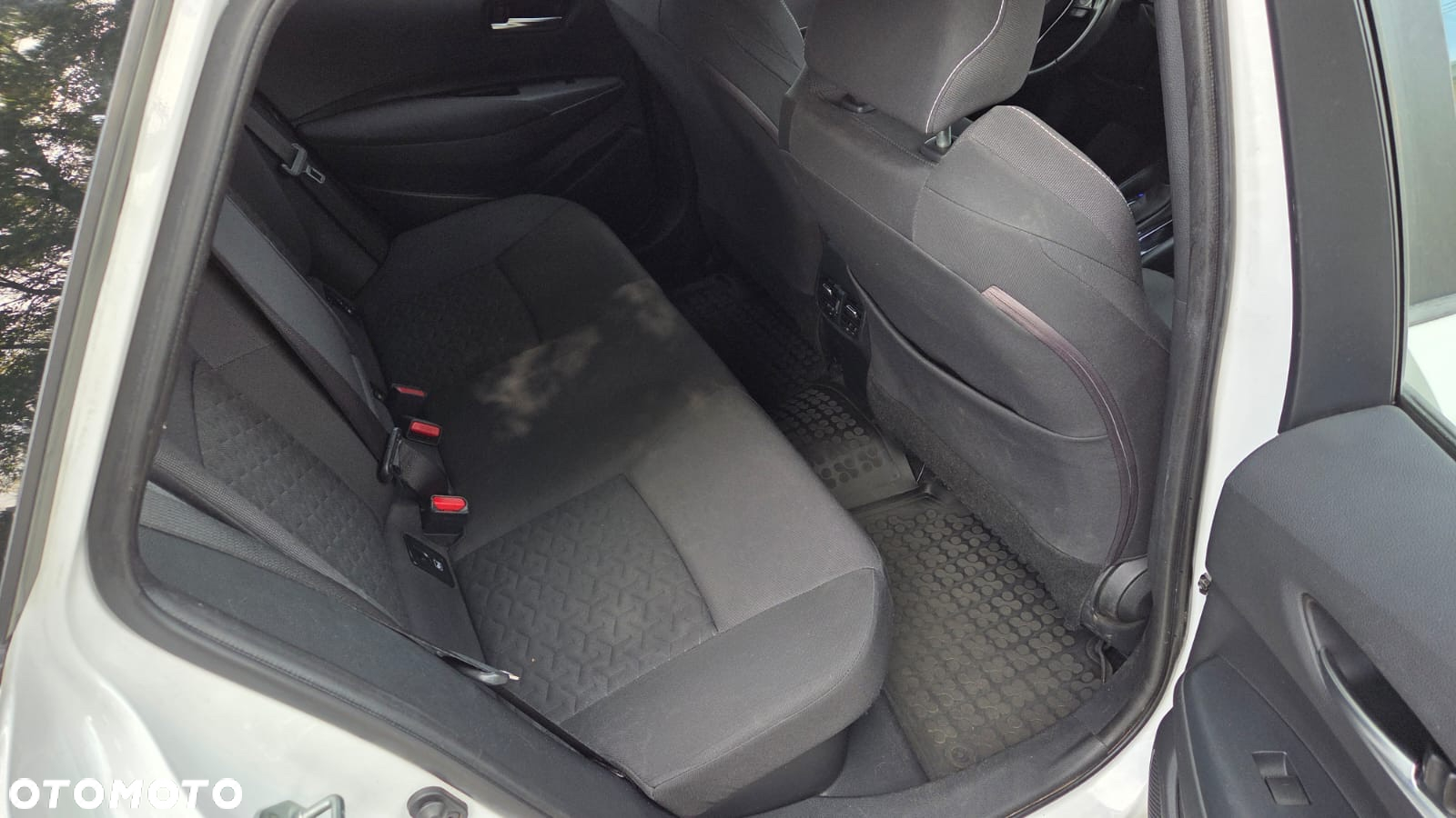Toyota Corolla 1.8 Hybrid GPF Comfort - 14