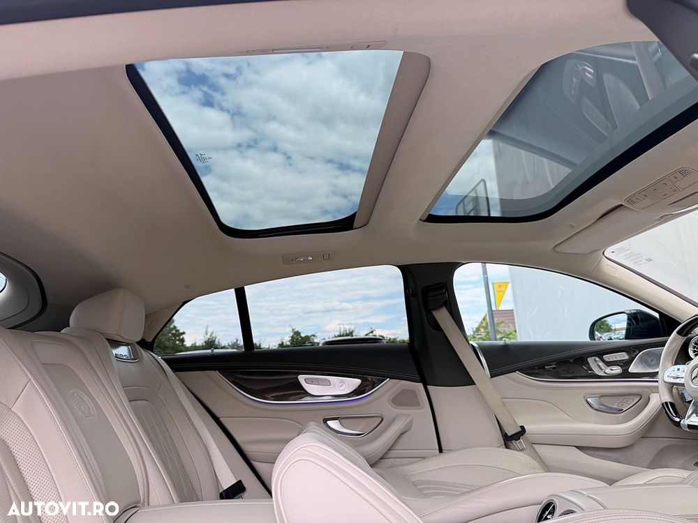 Mercedes-Benz AMG GT-S - 21