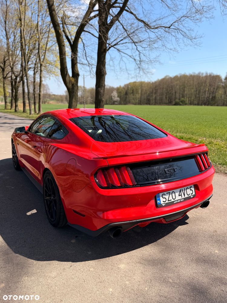 Ford Mustang 5.0 V8 GT - 3