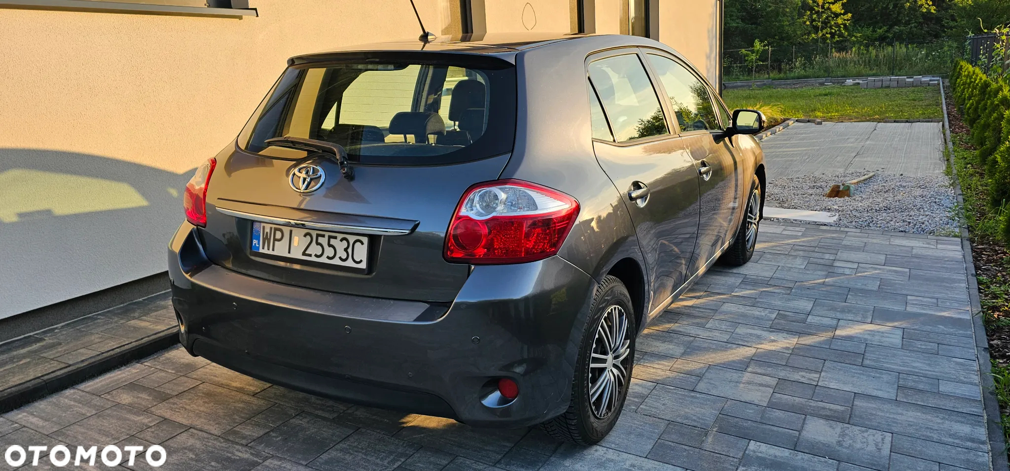 Toyota Auris 1.33 VVT-i Active - 5