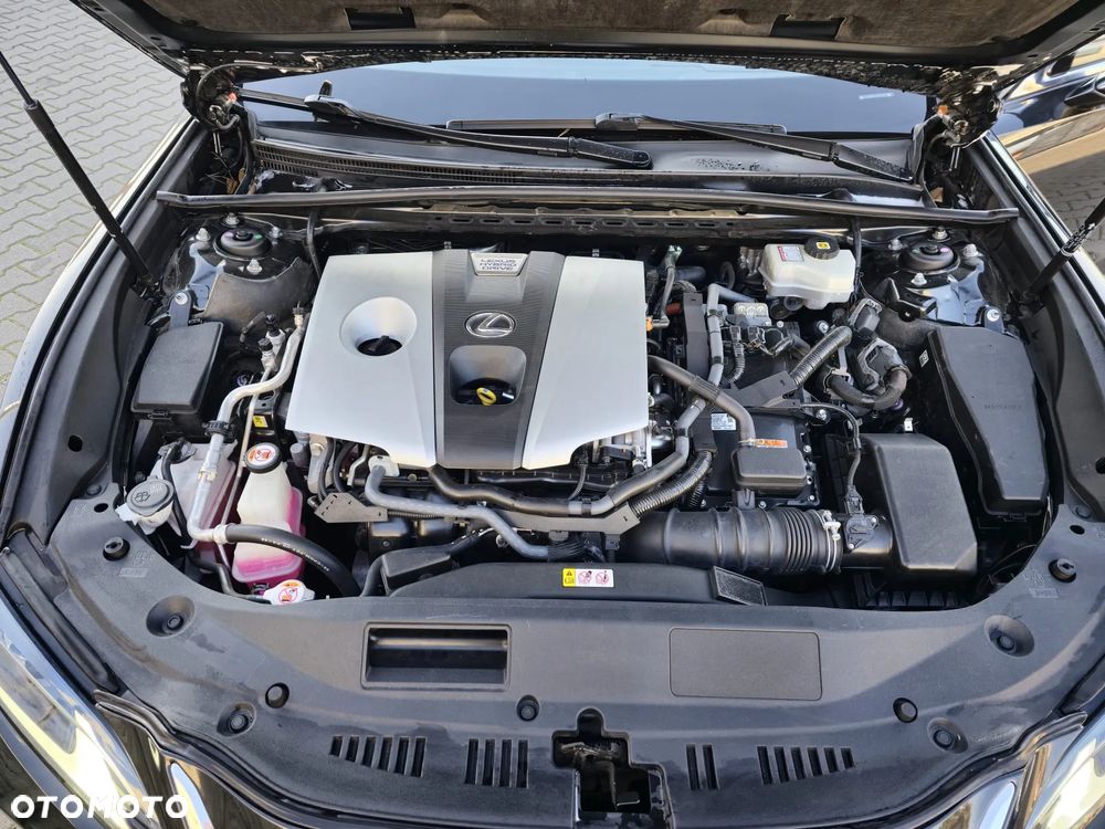 Lexus ES 300h Business Line - 15