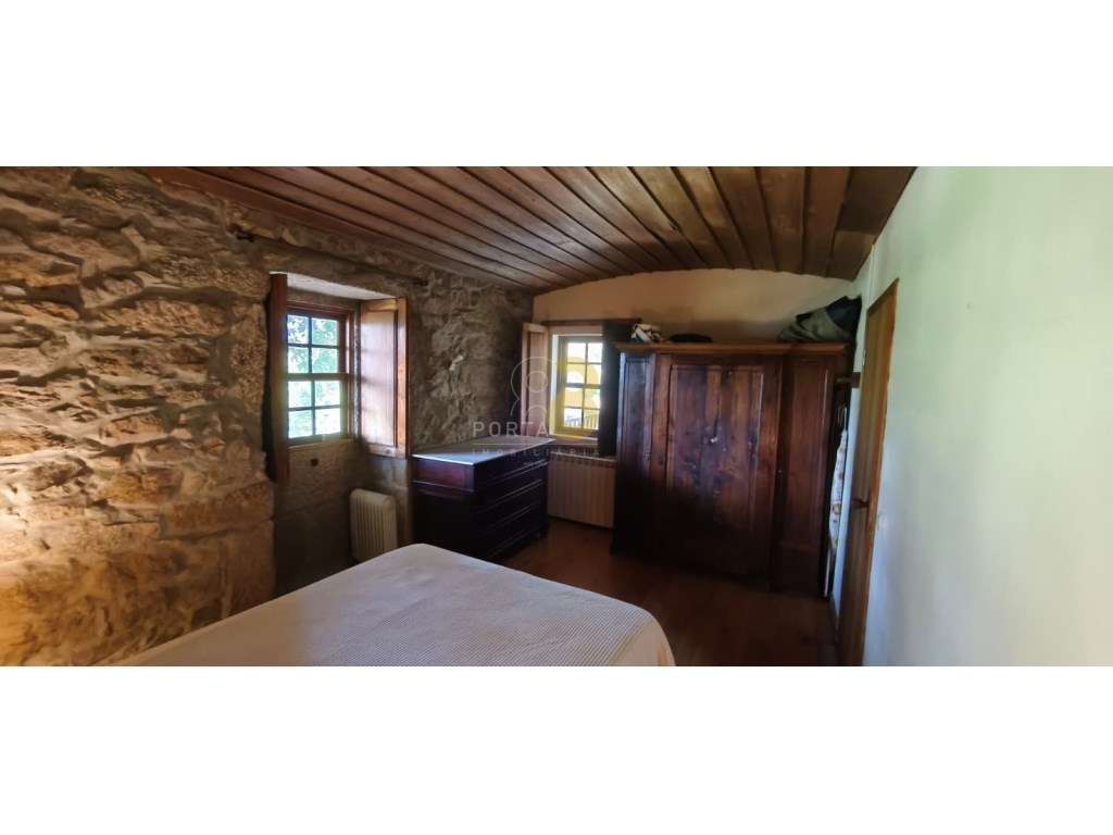 Casa Rústica em Pedra - T3 com Terreno | Lugar da Fragoa, Cabeceira... - Grande imagem: 3/37