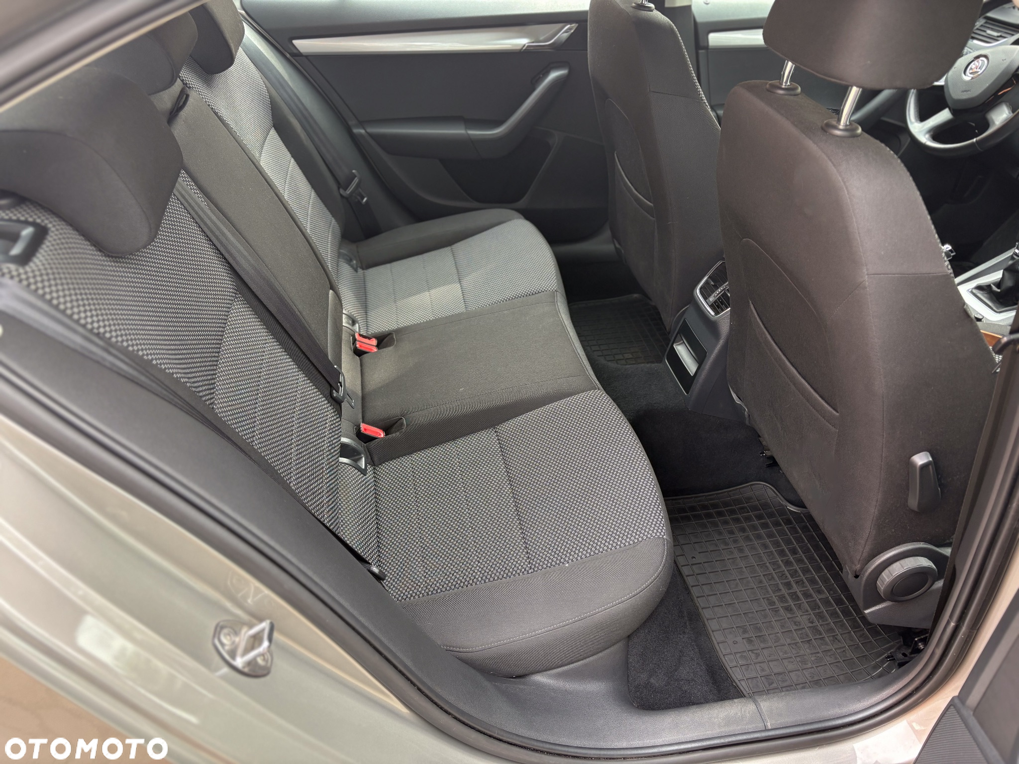 Skoda Octavia 1.4 TSI Ambition - 5