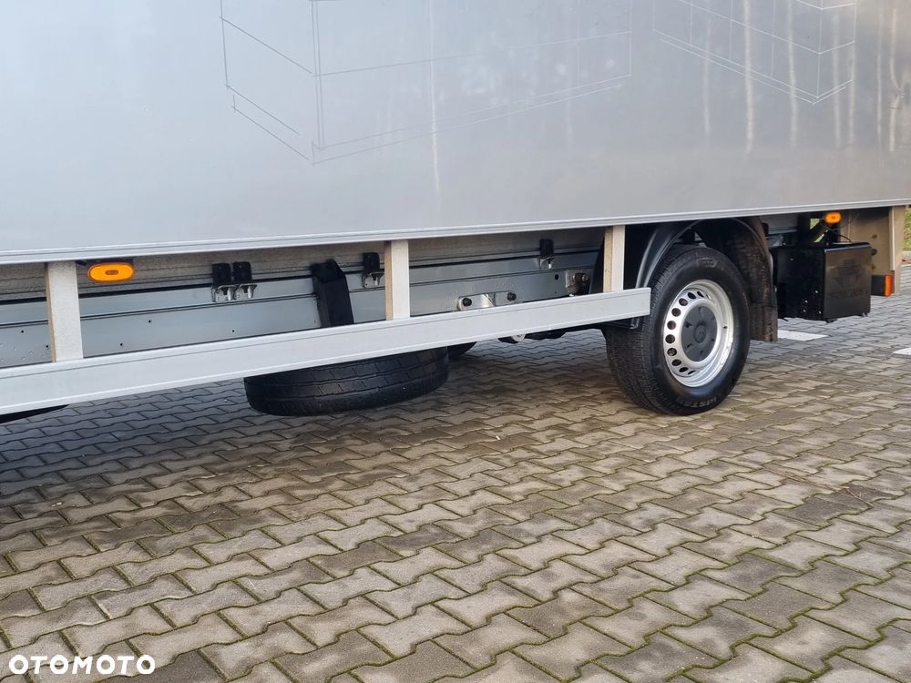 Volkswagen Crafter - 16