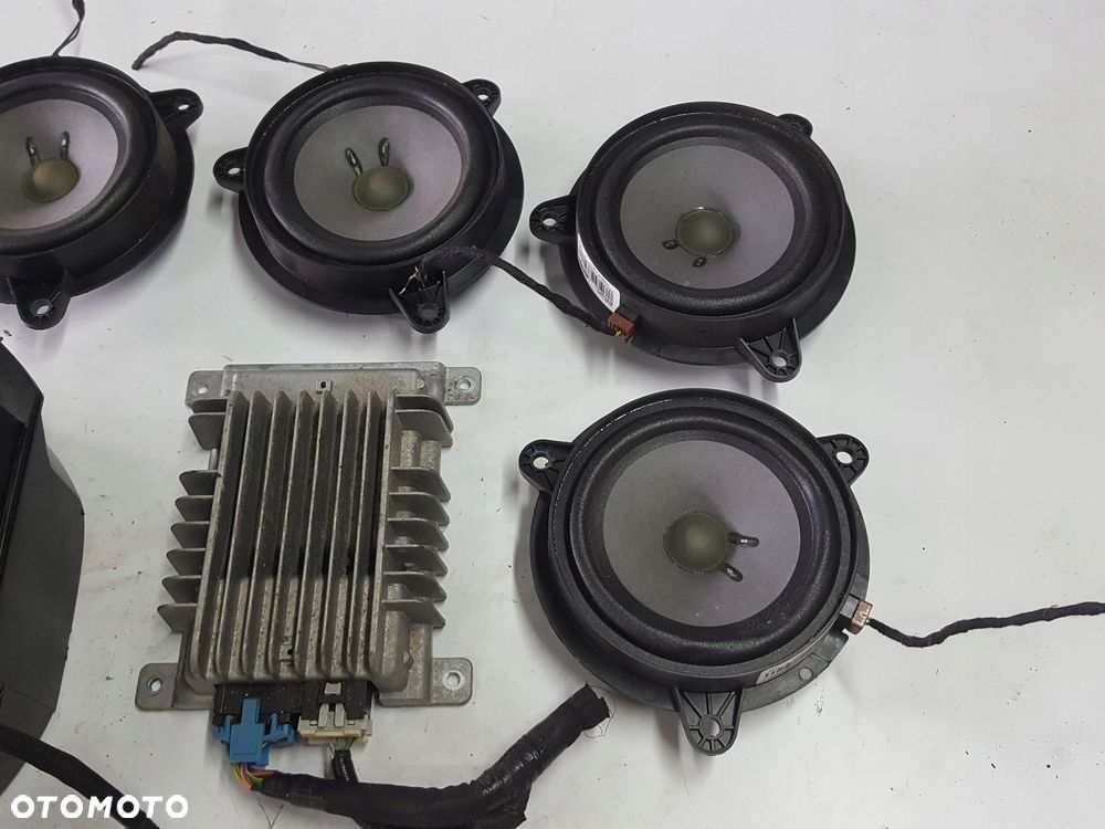 NISSAN QASHQAI I J10 LIFT 10-13r GŁOŚNIKI BOSE WZMACNIACZ SUBWOOFER - 3