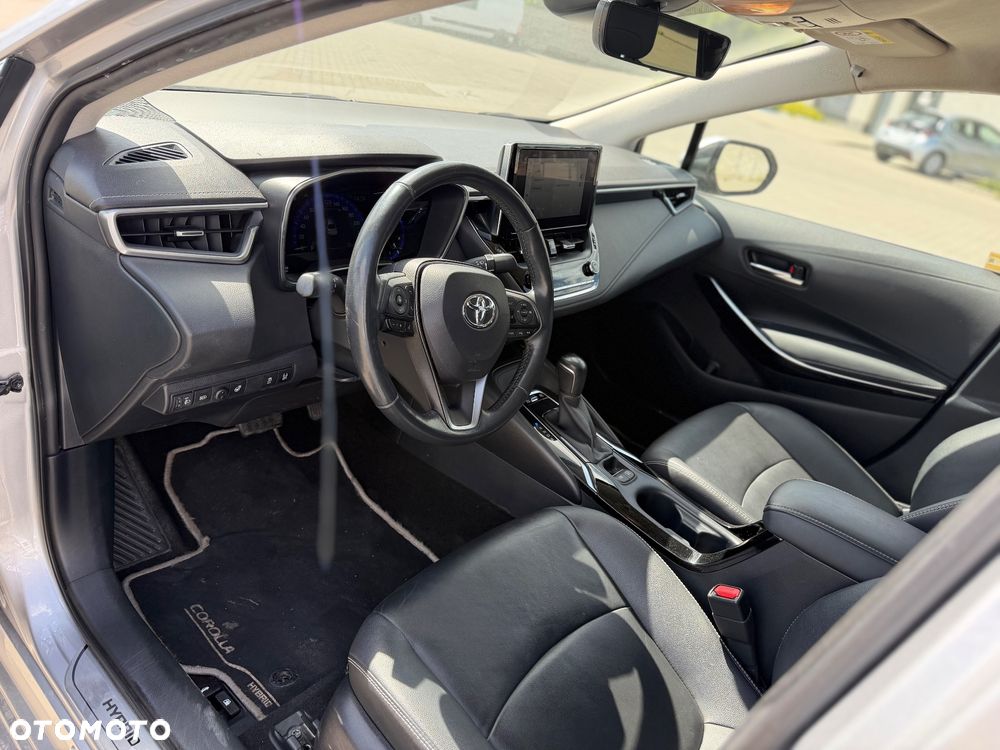 Toyota Corolla - 6