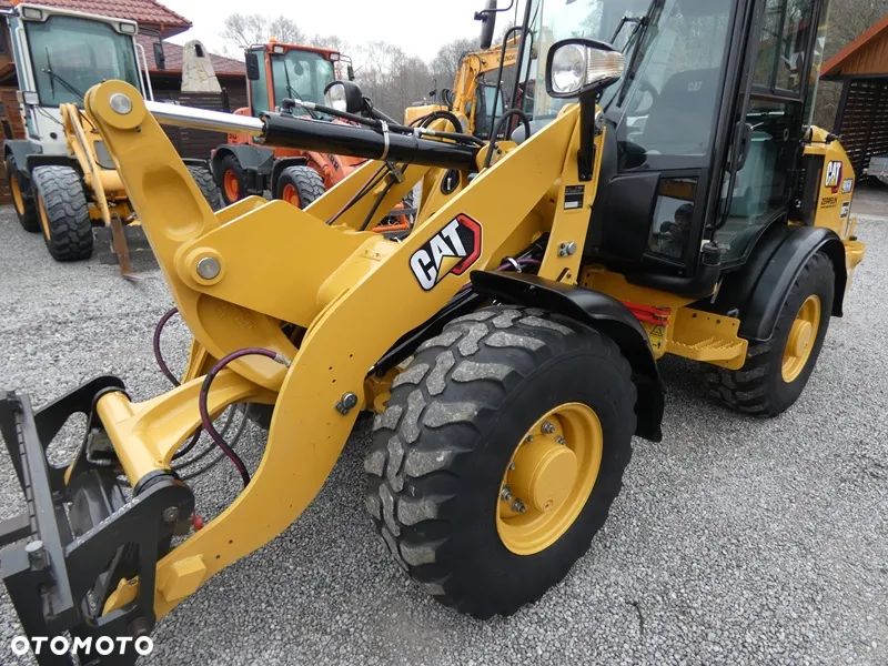 Caterpillar CAT 906M Z Niemiec / 2.942mth Serwis / Idealny / - 24
