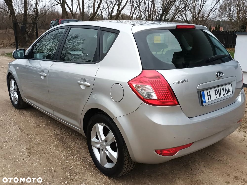Kia Ceed 1.4 CVVT Edition 7 - 19