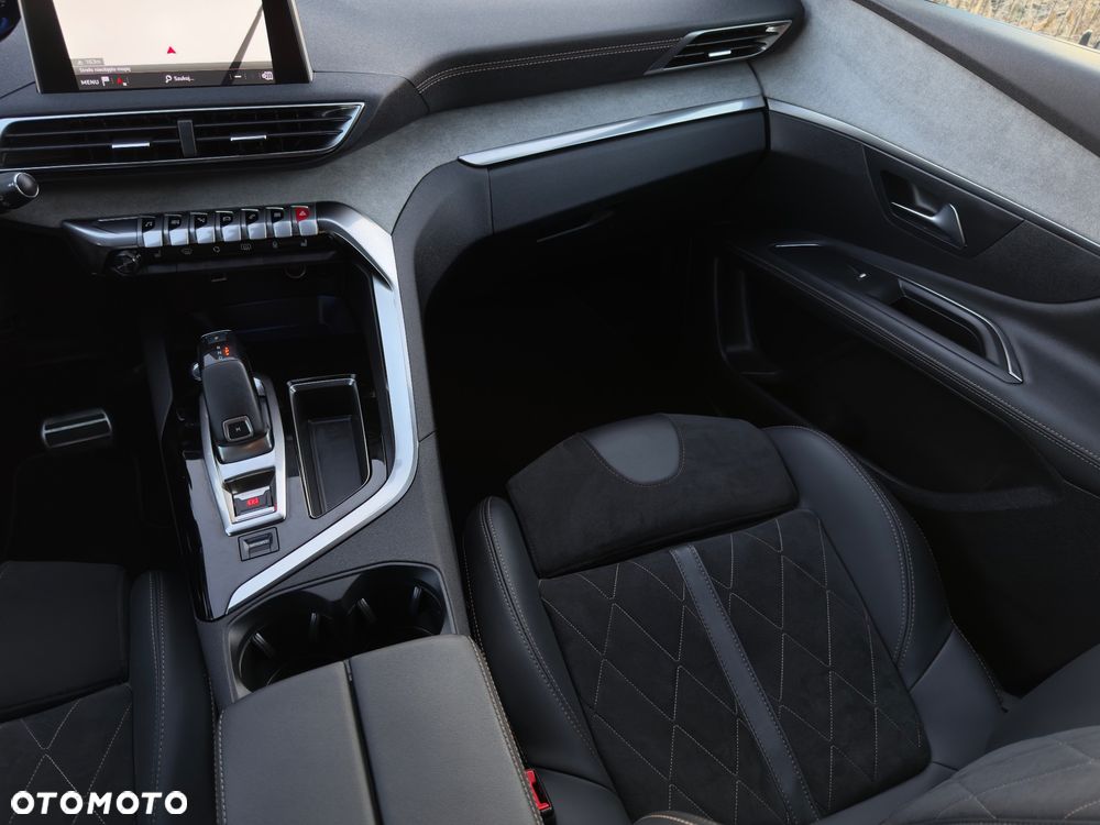 Peugeot 3008 - 16