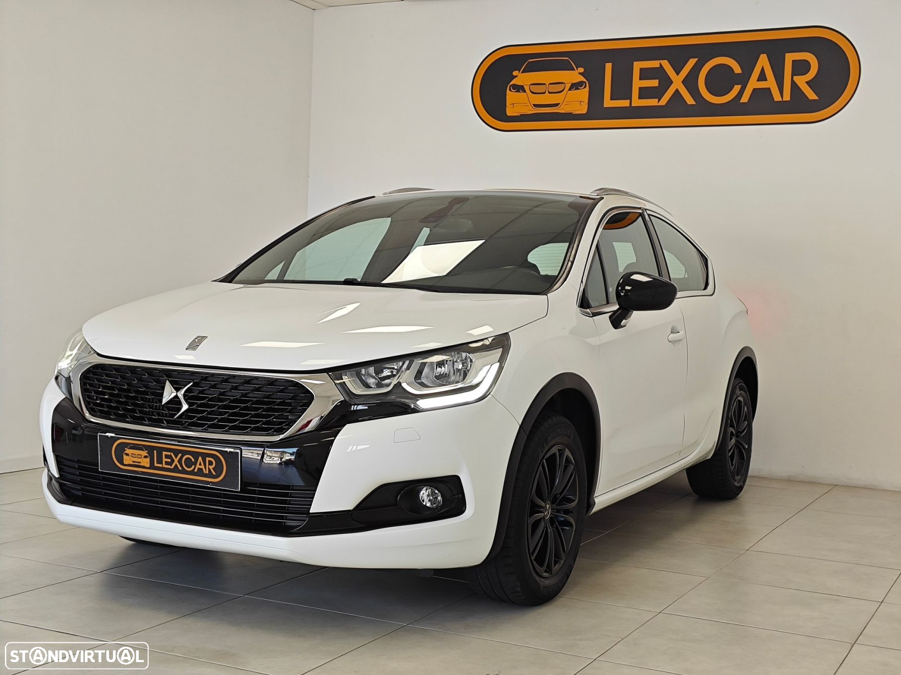 DS DS4 Crossback - 17
